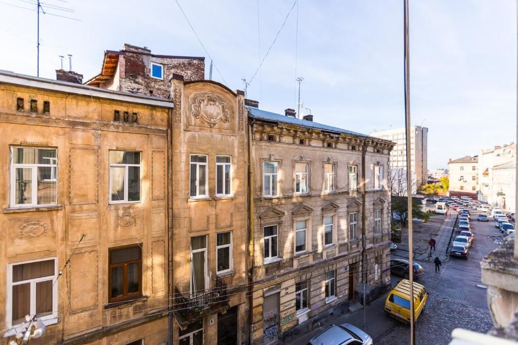 Апартаменты 8 Svyatoho Teodora Square Apartments Львов-35