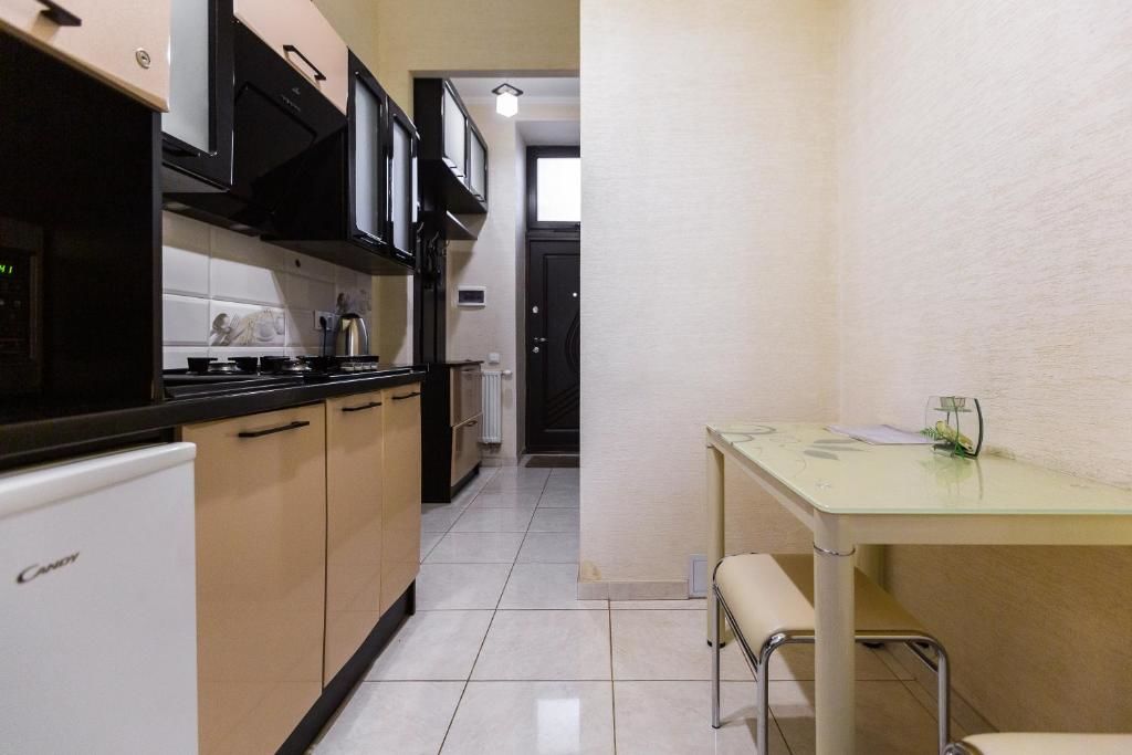 Апартаменты 8 Svyatoho Teodora Square Apartments Львов-44