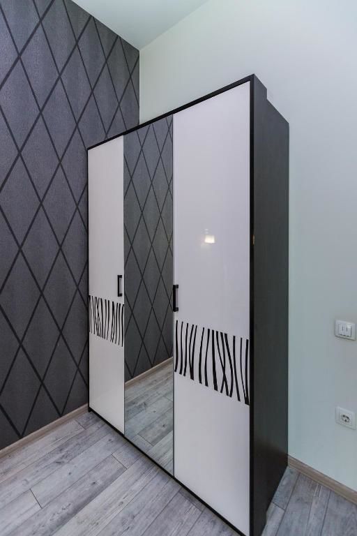 Апартаменты 8 Svyatoho Teodora Square Apartments Львов-54