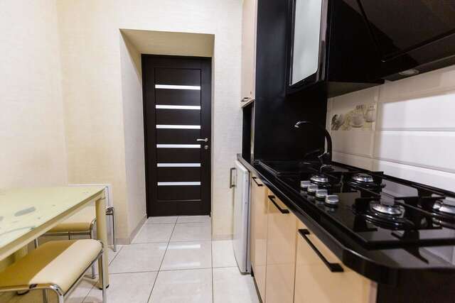 Апартаменты 8 Svyatoho Teodora Square Apartments Львов-16