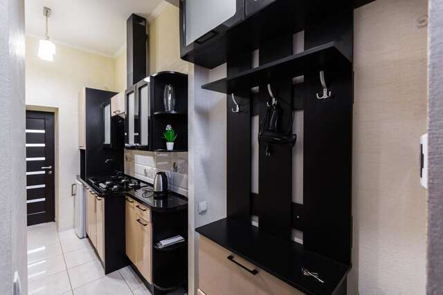 Апартаменты 8 Svyatoho Teodora Square Apartments Львов-22